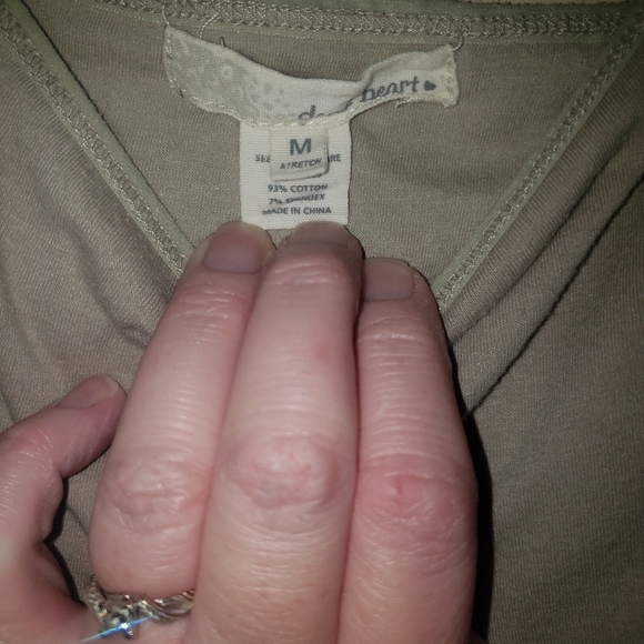 Derek Heart camisole - Picture 3 of 4